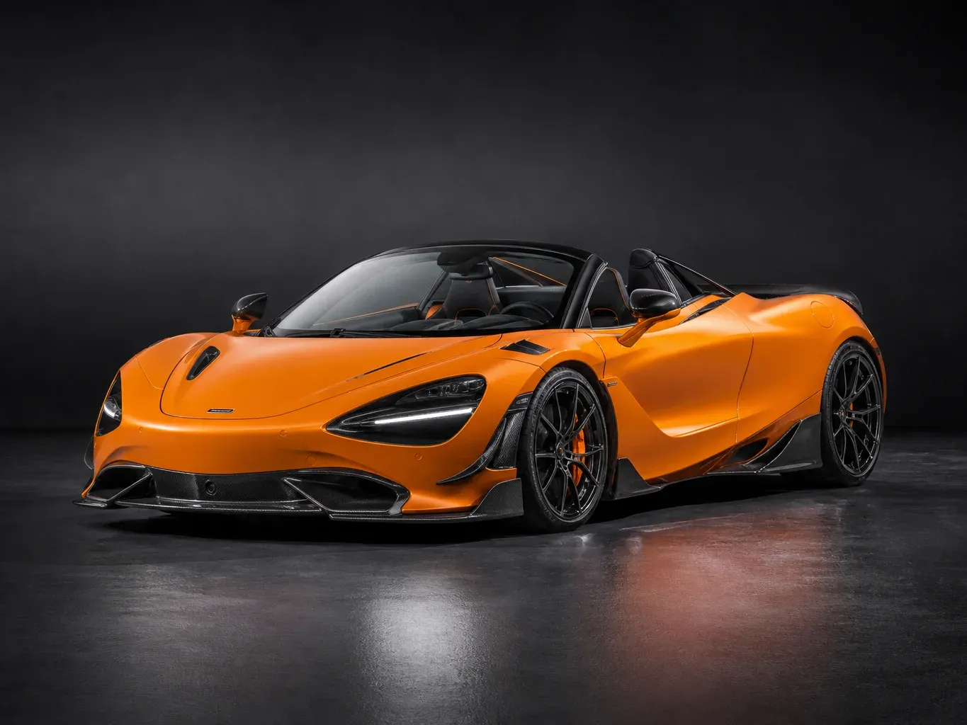 McLaren 720S Novitec Spyder in Orange