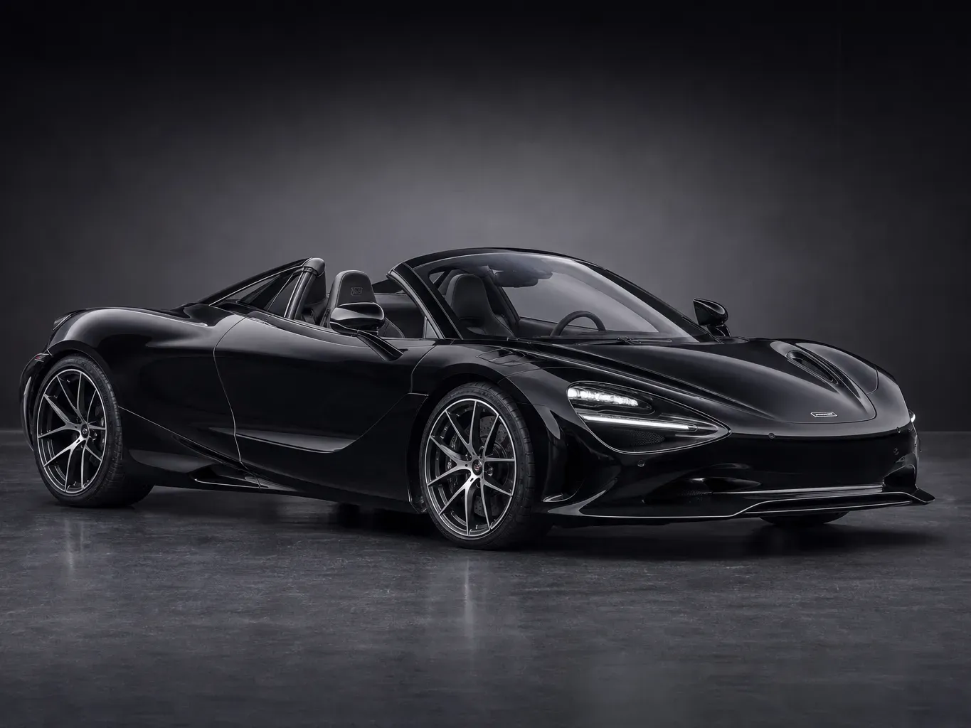 McLaren 750S Spyder Black in Black