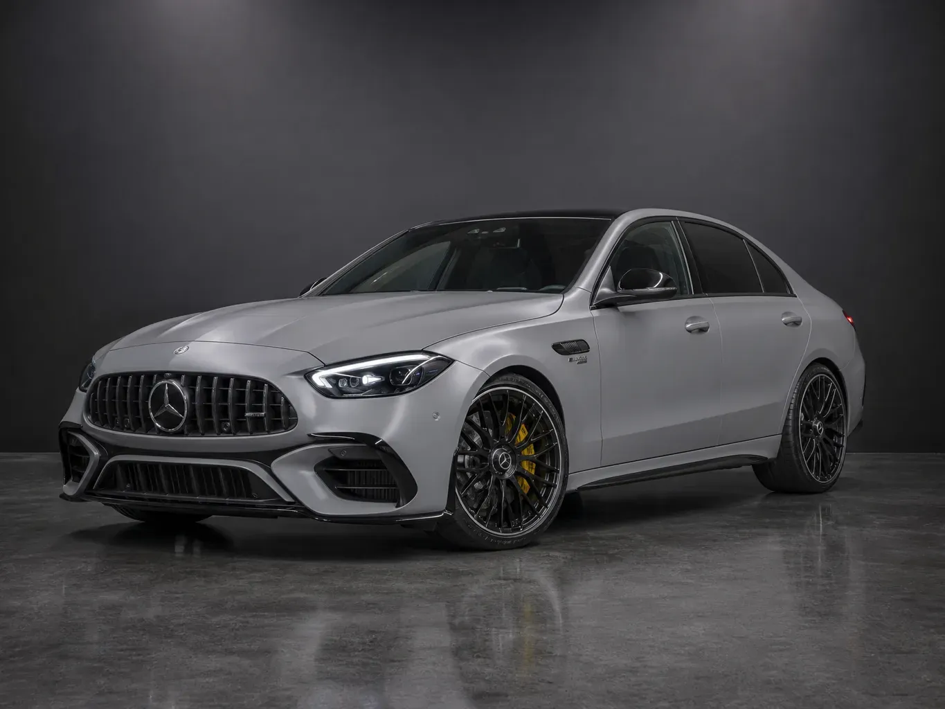 Mercedes-Benz AMG C63 in Nardo Gray