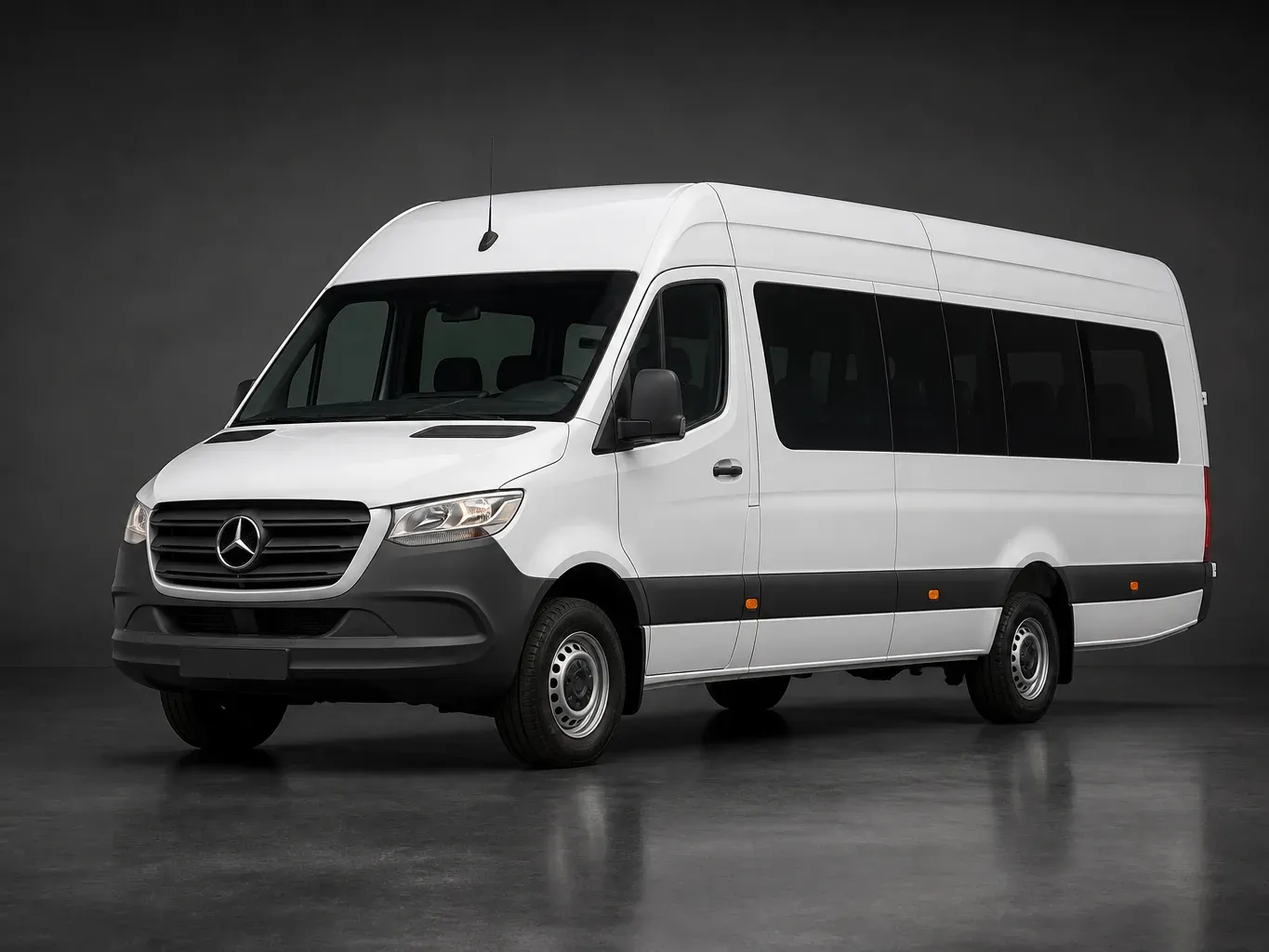 Mercedes-Benz Sprinter 19-Seat